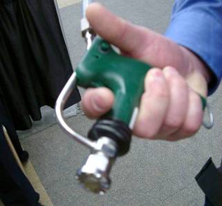 Medcine needleless  detal