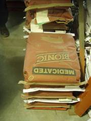 medicated feed bag red ca 1